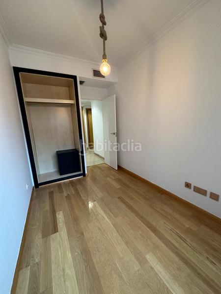 Foto e3e9b80d-876c-4a28-82f8-253d950b8131. Piso en Legazpi Madrid