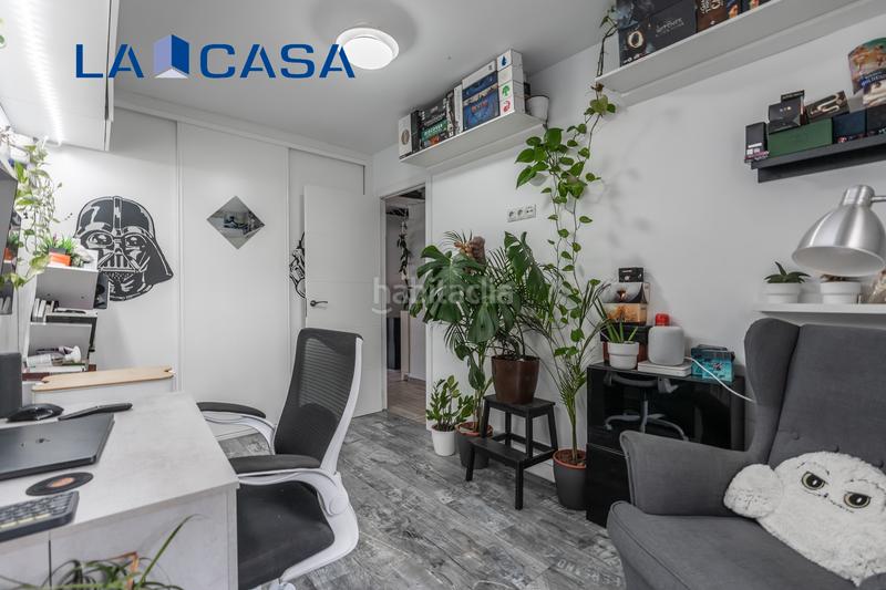 Foto f263aa68-a4ea-4f73-8ba0-c8c7200de197. Appartement avec chauffage dans Valdeacederas Madrid