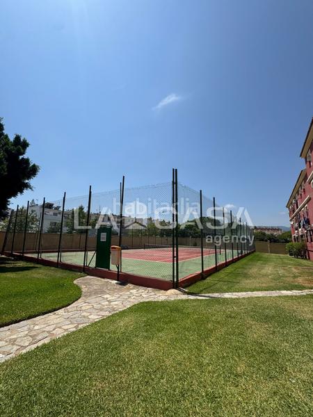 Foto 4cb77190-2f9b-453d-ba06-2e3fd19dac39. Erdgeschoss mit pool in San García Algeciras