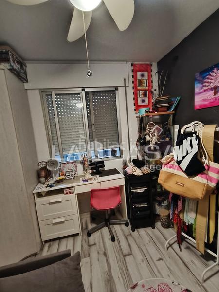 Foto fa3c5740-2242-4dcb-b014-4982f1db6426. Ground floor with pool in San García Algeciras