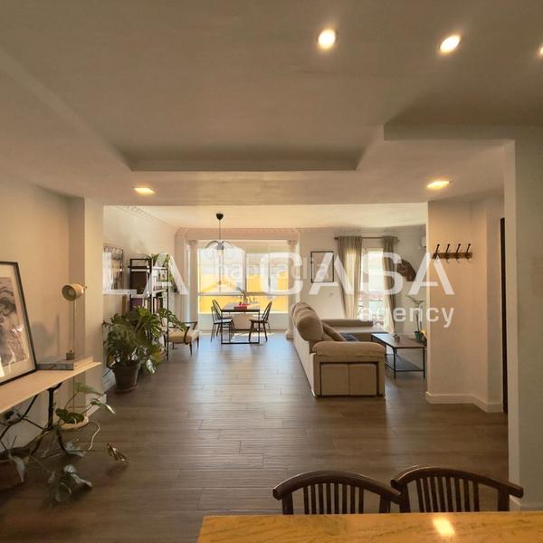 Foto ca86b28c-c67a-4433-accb-2e1845d04117. Appartamento in Cruz Roja Sevilla