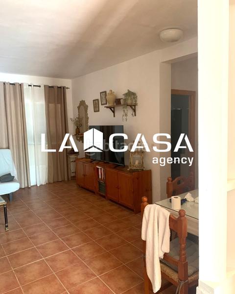 Foto 0b3cc20a-bb93-4c02-9868-9633bf1af765. Chalet avec parking piscine dans Sanlúcar la Mayor