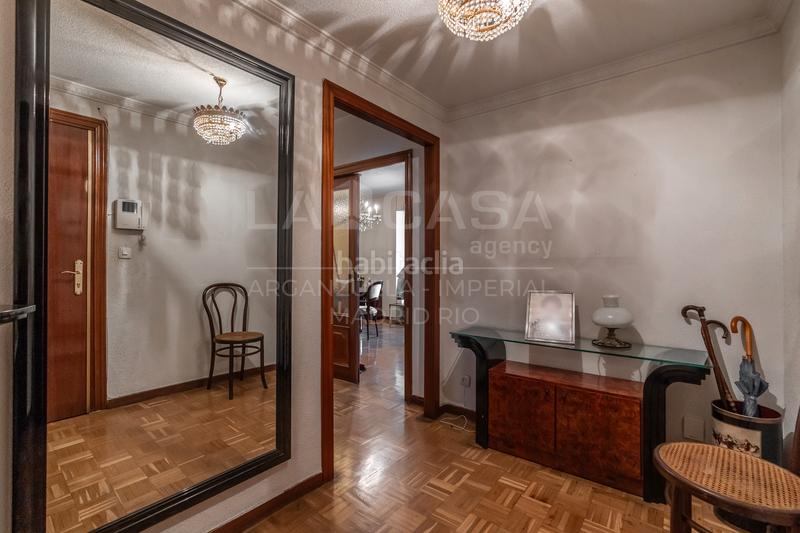 Foto cdaf4ac4-6bad-4809-8886-4deee1bd4840. Flat with heating in Imperial Madrid