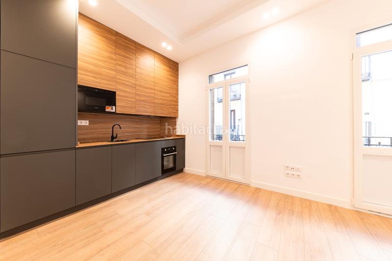 Foto 96638101-eaa5-4877-abbf-e0055f3fcca9. Appartamento in Embajadores-Lavapiés Madrid