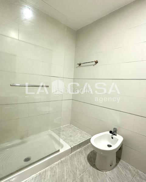 Foto 183ccbfc-ed93-4bfb-a58c-a1b69e0e2be0. Appartement dans El Torrejón - El Cerezo Sevilla