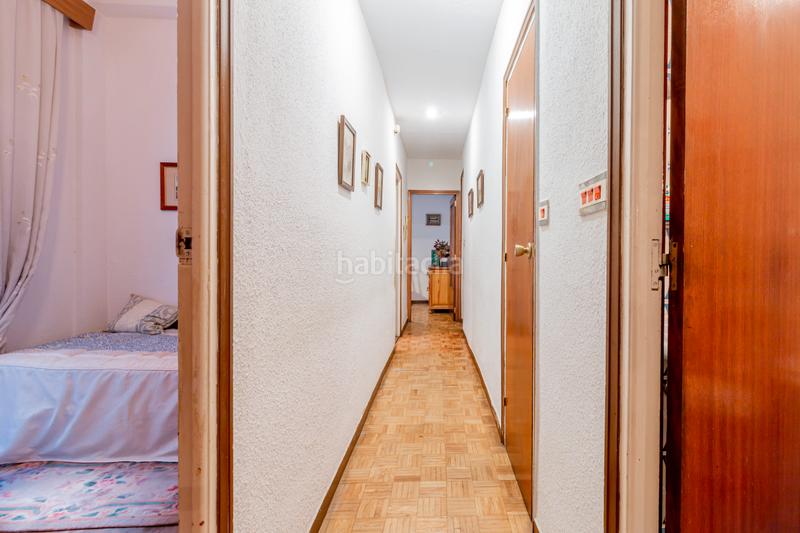 Foto 7d885cb9-5593-43f4-9da6-8f30900a0b5a. Appartement dans Moscardó Madrid