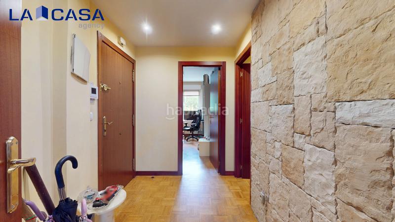 Foto fbba3531-edd8-4f7e-b4ad-63b7b4061e33. Appartement avec parking dans San Ignacio-Elorrieta Bilbao