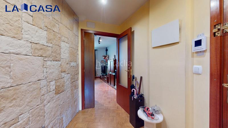 Foto 27b17396-a14c-4d57-92cb-129ad720a365. Etagenwohnung mit parking in San Ignacio-Elorrieta Bilbao