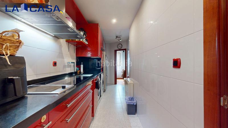 Foto 8a004c75-a734-4f93-a1d1-a75bc294a601. Etagenwohnung mit parking in San Ignacio-Elorrieta Bilbao