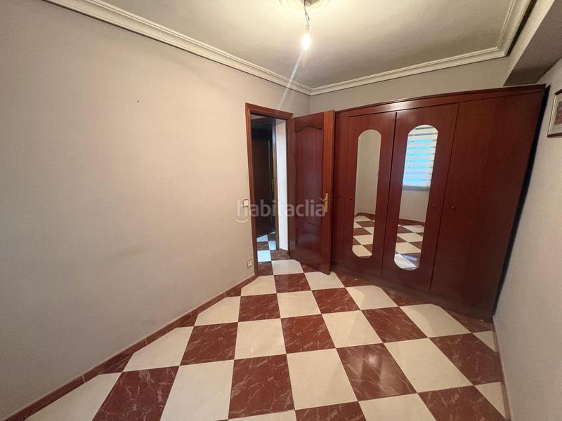 Foto 4797bd1f-f5b9-4281-8aa8-3a4d85f7a460. Flat in Juan XXIII - Rochelambert Sevilla