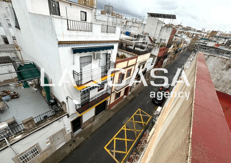 Foto b8f3d98b-aa96-4202-a314-df2749244200. Casa a San Carlos - San José Sevilla