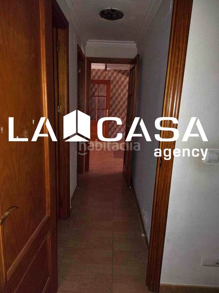 Foto 2796ea39-2d06-432c-bd7b-6dc11d322828. Pis a Centro - Doña Mercedes Dos Hermanas