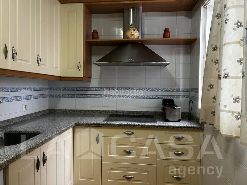 Foto d344e591-064a-4918-9bfa-15fd921fb2a8. Piso en Avenida de Europa Montequinto