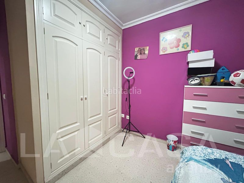 Foto f50fb440-b76f-4687-8176-ba35cd3a2740. Piso en Avenida de Europa Montequinto