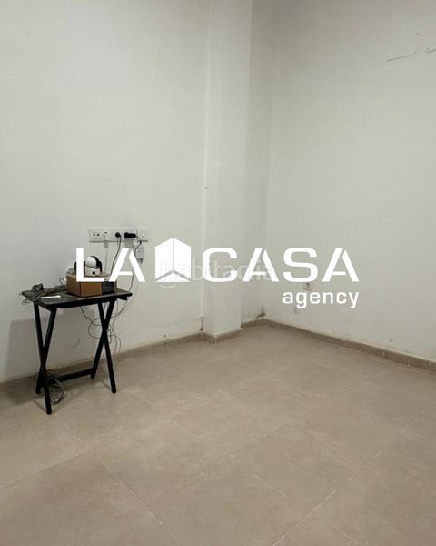 Foto 5fc56196-3b19-472e-aa96-49092237951f. Piso en Feria Sevilla