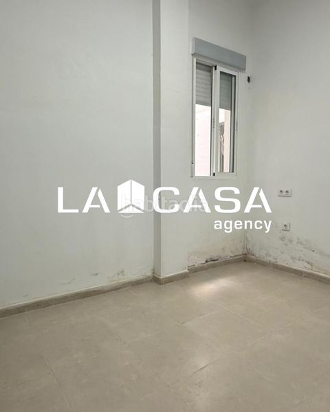 Foto d17a42c6-fb71-4885-89ec-2debad1bcc9b. Piso en Feria Sevilla