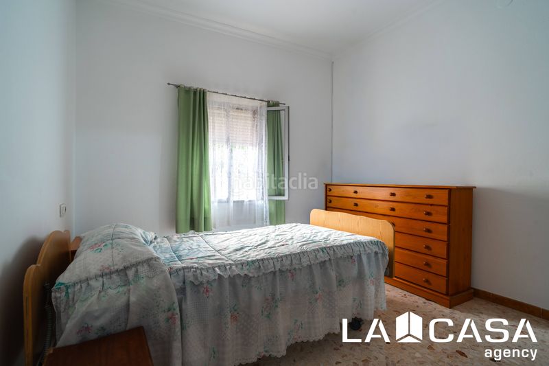 Foto c2c5d6d7-eaaa-4178-a40c-3c336fe2a018. Casa a Bellavista Sevilla