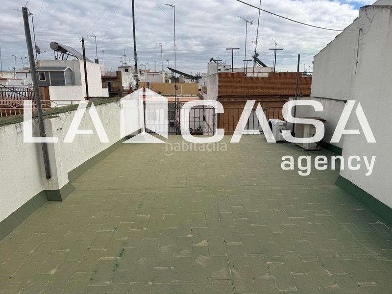 Foto 62aaef26-2d89-4d58-8e67-38021bd197cb. Casa a Bellavista Sevilla