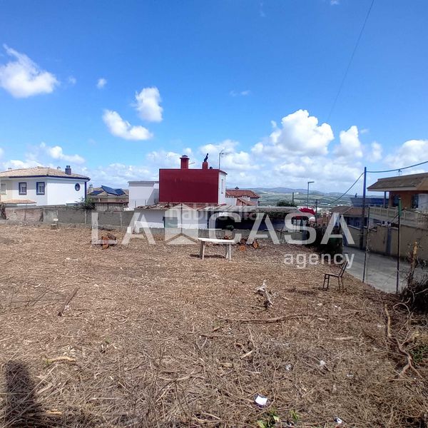 Foto a1776373-ba84-4062-a0b0-f1b8d7cd07f1. Terreno residencial en San Bernabé Algeciras