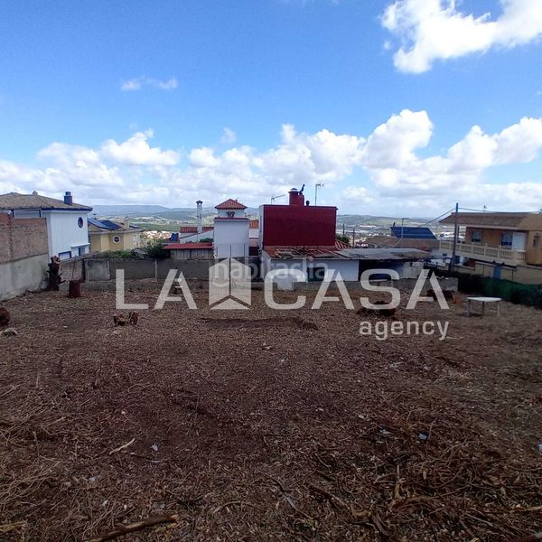 Foto af08da9b-4f15-49fe-bcd5-b33fcecacb2a. Terreno residencial en San Bernabé Algeciras