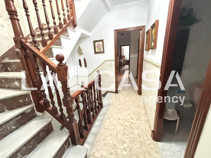 Foto 4d538f90-5f80-45d0-808e-8fbd2288a1d4. Casa amb aparcament a Casco Antiguo Algeciras
