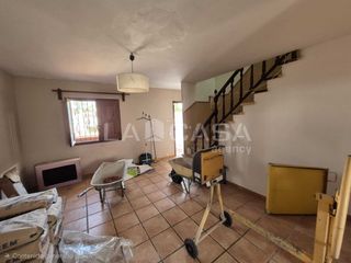 Casa adossada a Barrios (Los)