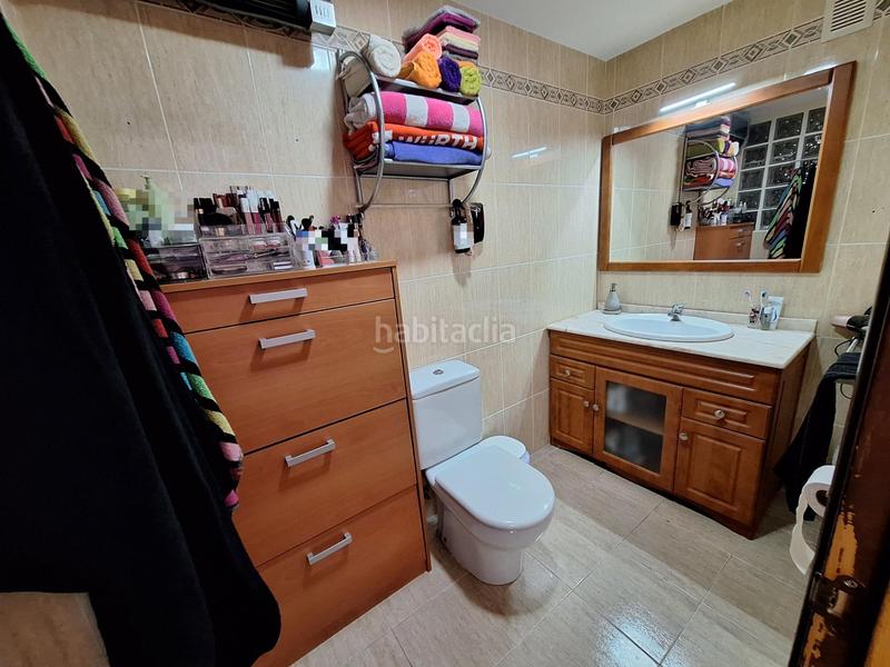 Foto 441bad86-cd35-4f6e-91c7-06ec9af50070. Piso  todo exterior, soleado con garaje y trastero al lado avd. onil en Castalla