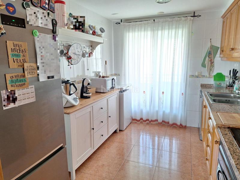 Foto 4517d343-0d85-4df2-a061-19b93d77bef1. Piso  todo exterior, soleado con garaje y trastero al lado avd. onil en Castalla