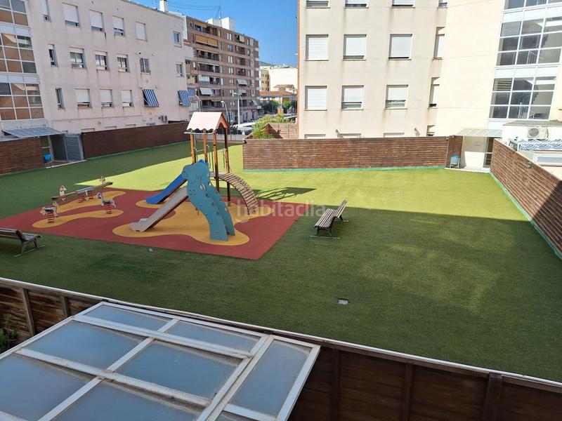 Foto a07dcacb-cd6f-47b7-9c36-642b77318d46. Piso  todo exterior, soleado con garaje y trastero al lado avd. onil en Castalla