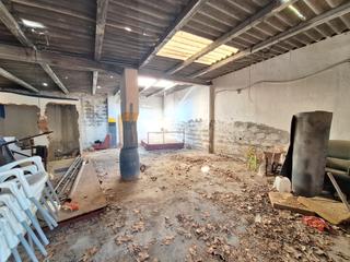 Terreno residencial en Castalla. Parcela en suelo urbano edificable planta baja mas dos alturas e