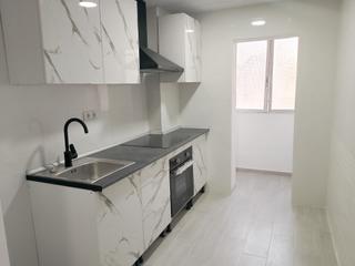 Dúplex a Virgen del Remedio - Parque Lo Morant. Piso duplex de 4 dormitorios, reformado, amueblado para entrar a