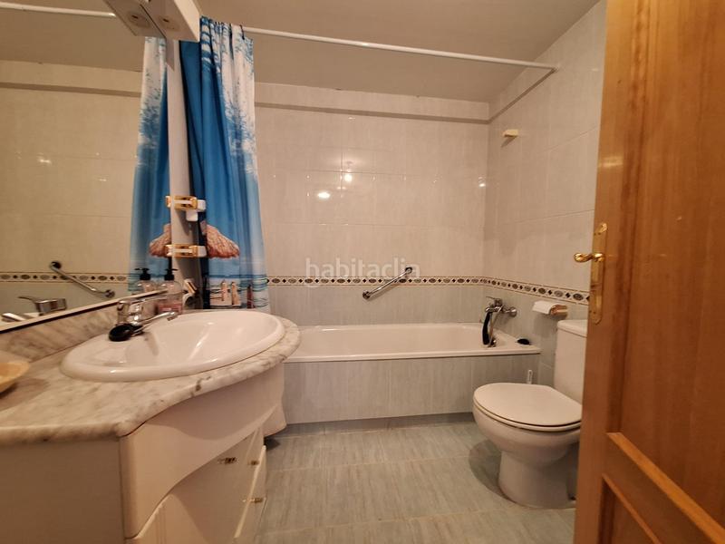 Foto 7dfa9d85-5523-4093-ac04-1aa750a1ea39. Piso  todo exterior, soleado, urb. completa, garajetrastero a 5 minutos Playa de San Juan en Alicante