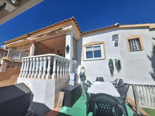 Maison jumelée à Castalla. Estupendo chalet pareado en planta baja en urb. castalla interna