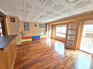 Lloguer Pis a Centre-Zona Alta. Piso reformado, en alquiler, cerca de la universidad y del ayunt