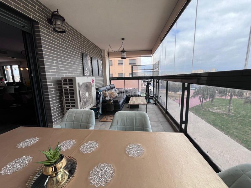 Foto 8556b67f-4eb1-47bc-896c-aa4bce1c0481. Pis amb calefacció aparcament piscina a Campello Pueblo Campello (el)