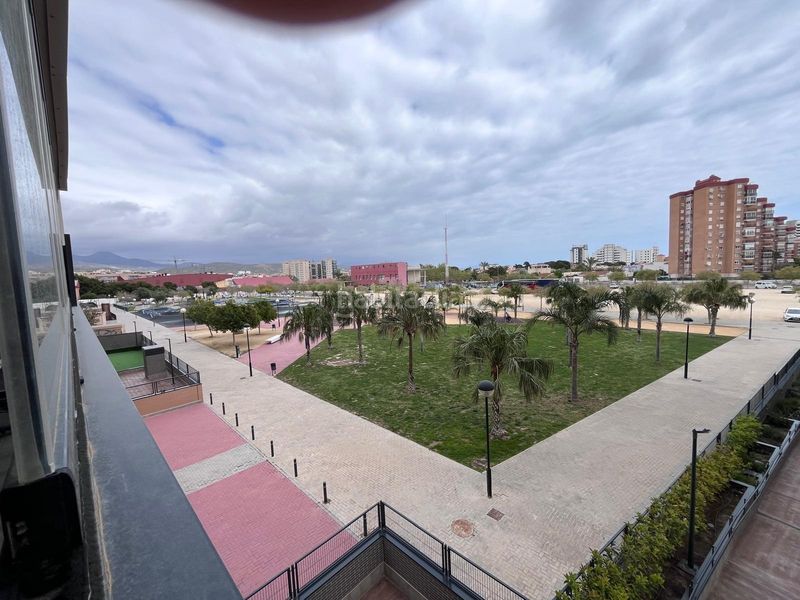 Foto 8ef5eb30-bd2a-4042-9439-2f39ec1659b4. Pis amb calefacció aparcament piscina a Campello Pueblo Campello (el)