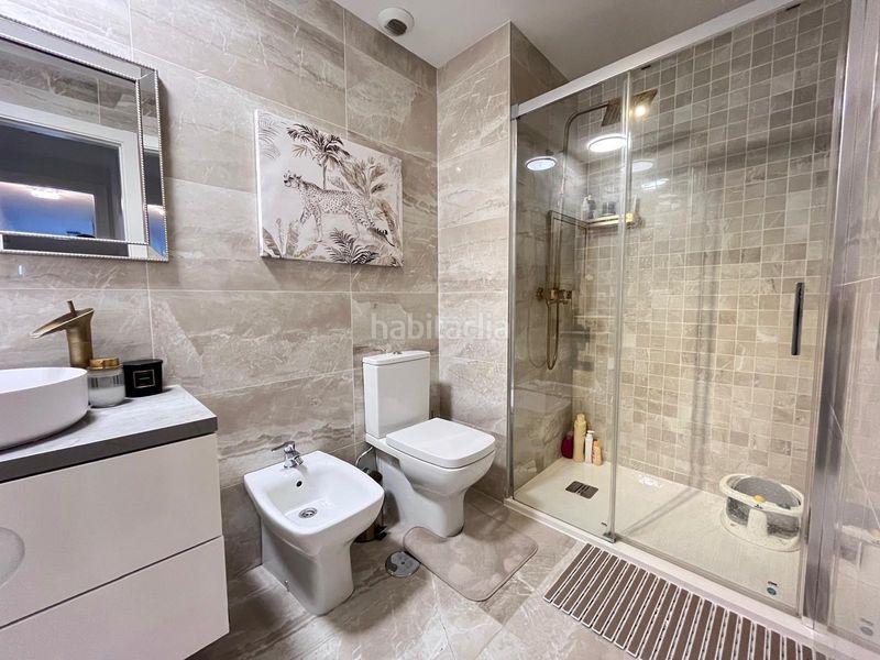 Foto a9deebb0-4730-4988-9f0e-6e1c8a80622e. Pis amb calefacció aparcament piscina a Campello Pueblo Campello (el)