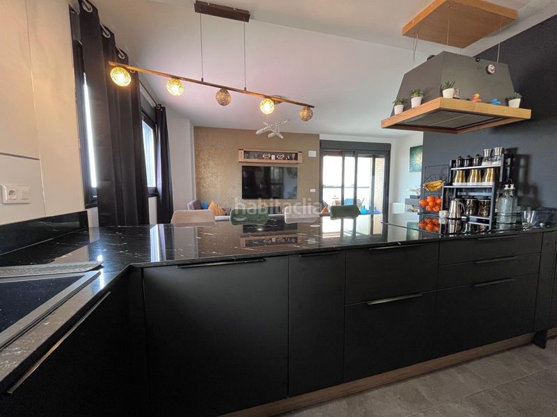 Foto ba1beb3e-4ac1-43bf-bc80-54f0d2ba42c6. Pis amb calefacció aparcament piscina a Campello Pueblo Campello (el)