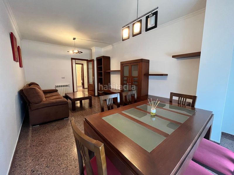 Foto 1626fd05-70fc-463f-b76b-c012da00166f. Pis amb calefacció aparcament a Castalla