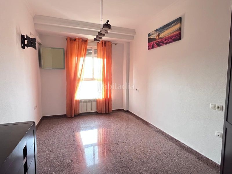 Foto 9f5ece70-e2ce-48a9-bcb1-9780931b722f. Pis amb calefacció aparcament a Castalla