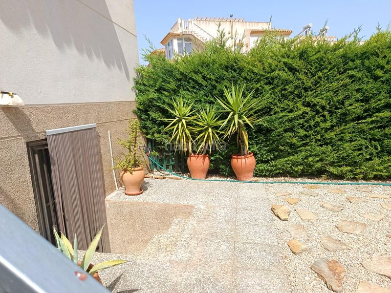 Foto 50f86fd6-a853-45aa-ae6f-c52bf360b6e9. Casa adossada amb aparcament piscina a Castalla
