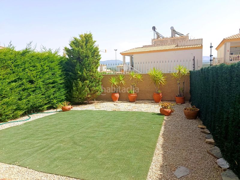 Foto b1776cd6-656e-45d5-888b-bff50ad796fa. Casa adossada amb aparcament piscina a Castalla