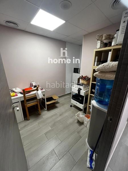 Foto e5fc3fe4-97de-4b2c-be75-991d1501c913. Local comercial a Centre Tortosa