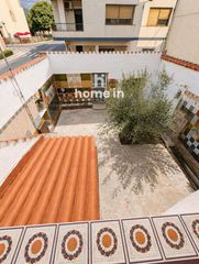 Casa  L'arxiu de simancas. Gran oportunidad para promotores e inversores en la ràpita!