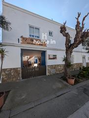 Chalet  N/a. Casa rural en venta en poble nou, amposta  espacio, confort y na