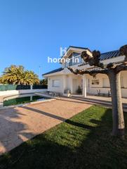 Chalet  C/becada. Se vende espectacular chalet en eucaliptus.
