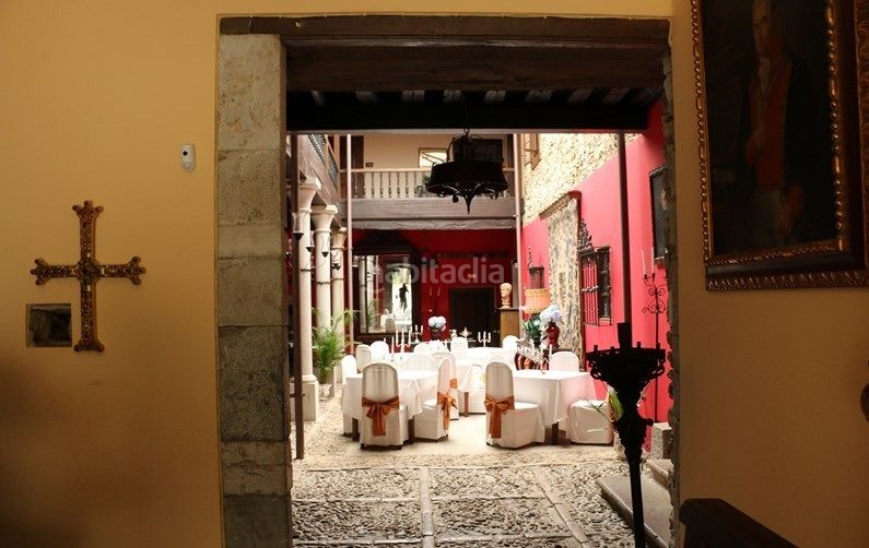 Foto 3f9d4c83-2e6e-4653-b7ee-316229a18add. Edifici a lugar la granja 12 a Salas