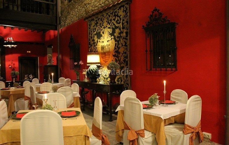 Foto 54673014-8f2a-40c4-b7ee-c649879493d6. Edifici a lugar la granja 12 a Salas