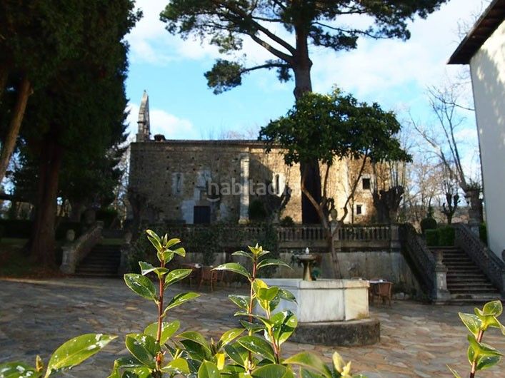 Foto 85b1c521-3a1f-4157-bf4f-1b9ac74b252c. Edifici a lugar la granja 12 a Salas
