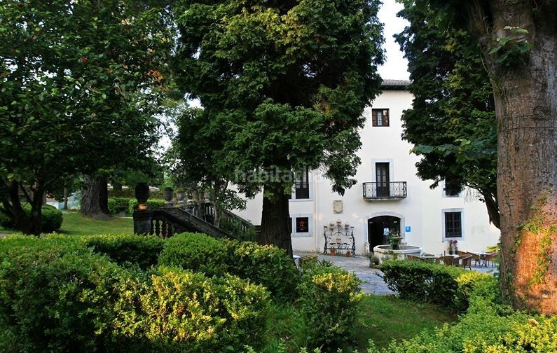 Foto 8e89533c-3bf1-4776-8cf4-05a0fba7700b. Edifici a lugar la granja 12 a Salas